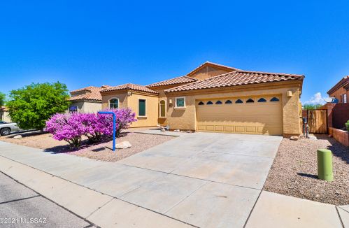 7875 New Leaf Pl, Tucson, AZ 85756-6114