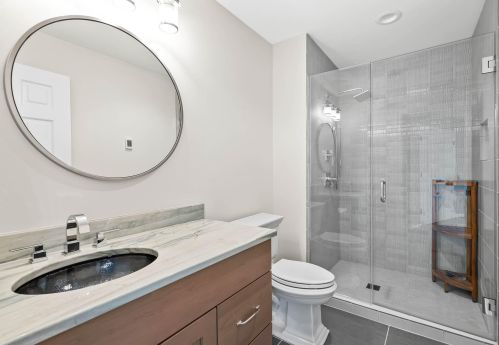 2713 Burries Rd, Chenequa WI  53029-9352 exterior