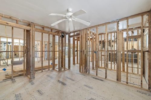 5 Fairview Blvd, Fort Myers Beach FL  33931-4565 exterior