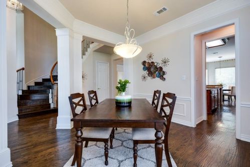 4604 Deer Valley Ln, Richardson TX  75082-3872 exterior