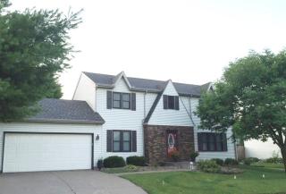 4675 Norfolk Dr, Panarama Park, IA 52722-2006