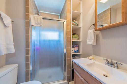 238 21st Ave, Whitaker PA  15120-2524 exterior