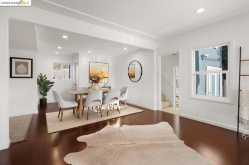 5366 Brookdale Ave, Oakland, CA 94619-3207