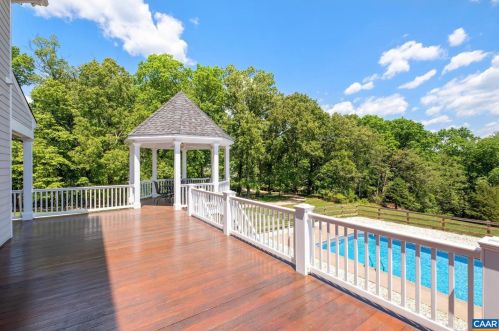 4515 Mockernut Ln, Earlysville, VA 22936-9697