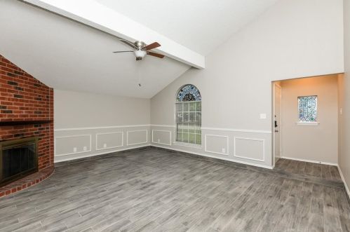 914 Blue Jay Dr, Midlothian TX  76063-1566 exterior