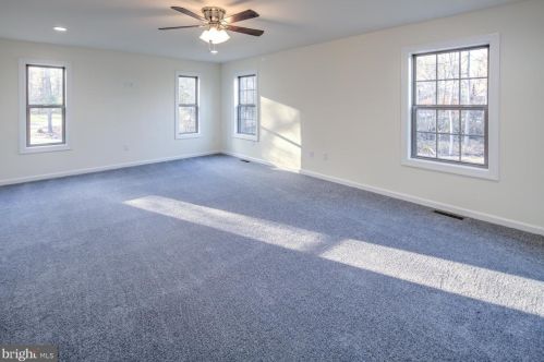 111 Mourning Dove Ln, Dover DE  19901-9322 exterior