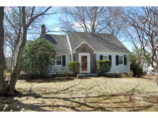 38 Turner Rd, Stamford, CT 06905-3229