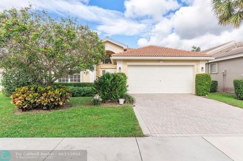 7107 Bent Menorca Dr, Delray Beach, FL 33446-5603