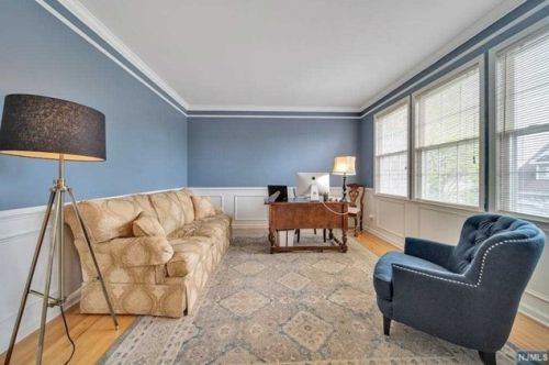 27 Skytop Rdg, Oakland NJ  07436-2355 exterior