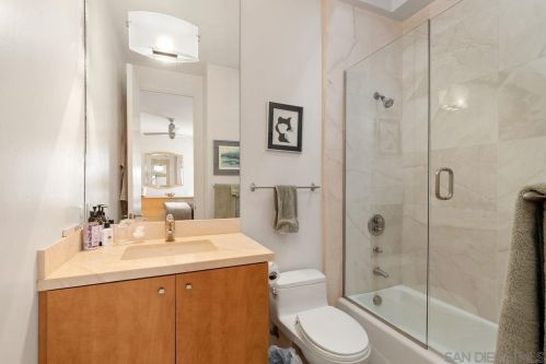 3328 Crown Pt Dr, San Diego CA 92109-6711 exterior