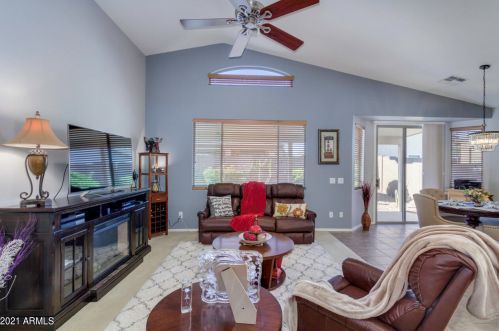 17612 Ingleside Dr, Sun City, AZ 85374-3011