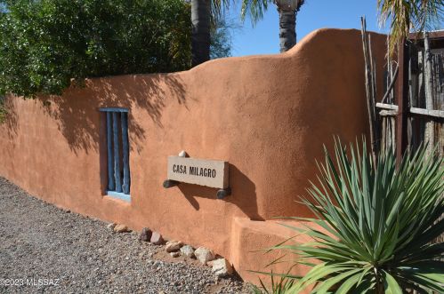 4555 Caminito Pais, Tucson, AZ 85718-6408
