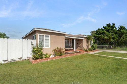 1519 Market St, Long Beach, CA 90805-6137