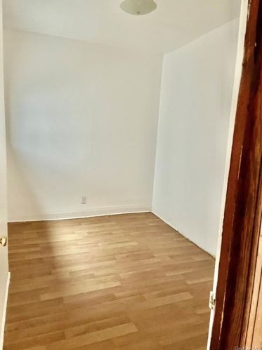 1056 Morris Ave, Bronx NY  10456-5857 exterior
