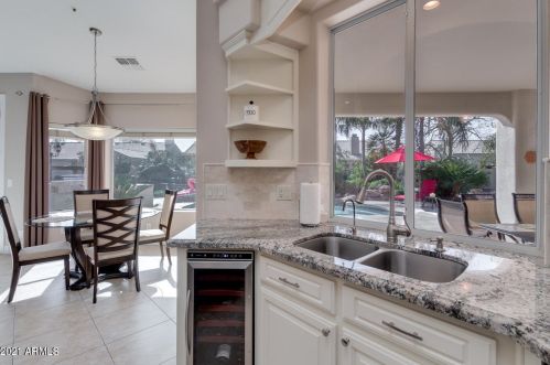 9525 Yucca St, Scottsdale AZ 85259-6987 exterior