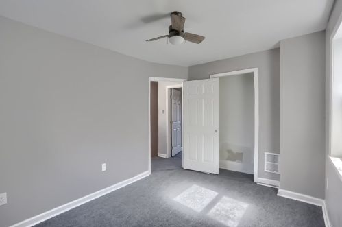 115 Maplewood Ave, Ambridge PA 15003-2412 exterior