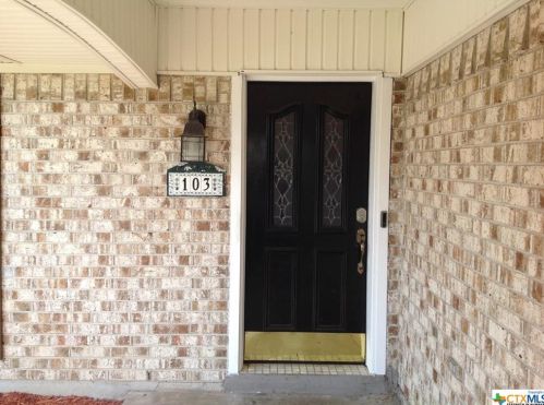 103 Rosewood Dr, Victoria TX 77901-2101 exterior