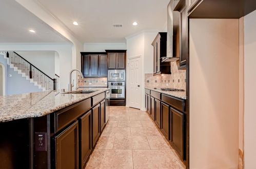 12919 Southern Rdg Dr, Pearland TX  77584-3699 exterior