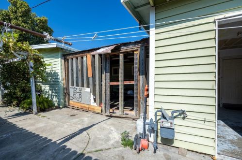 9 Ashley Ave, Woodland CA  95695-2509 exterior