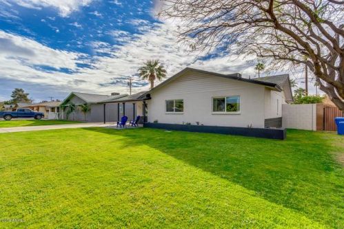 3417 Campbell Ave, Phoenix, AZ 85017-3805