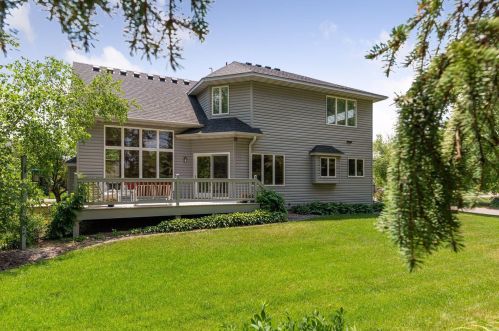 1682 Lakeland Cir, Lino Lakes, MN 55038-8769