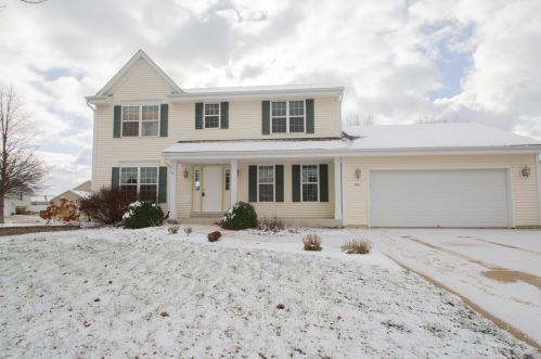 624 Arlington Way, Watertown, WI 53094-5918
