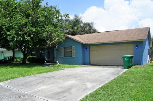 7235 Briggs Ave, Cocoa, FL 32927-8006