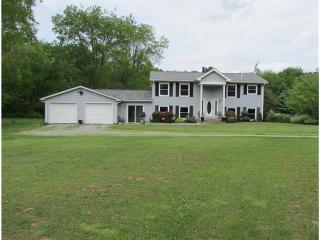 2042 Bigger Rd, Bulger, PA 15019-9791