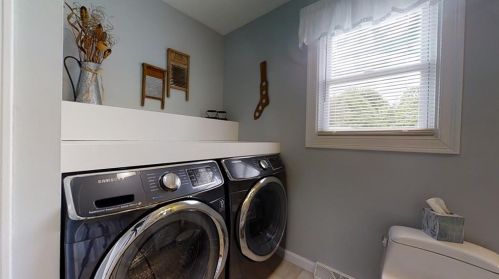 35 Overlook Rd, South Kingstown RI  02882-1246 exterior