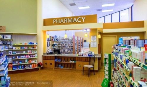 900 125th Way, Hollywood FL  33027-1792 exterior