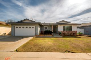 3063 Sierra Ave, Fresno, CA 93710-5914