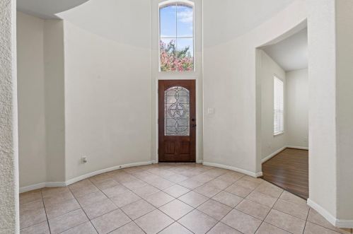13125 Appaloosa Chase Dr, Austin TX  78732-1974 exterior