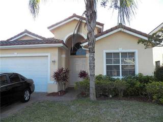 2820 Butterfly Ln, Palm City FL  34990-8200 exterior