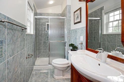 898 North St, White Plains NY  10605-4436 exterior