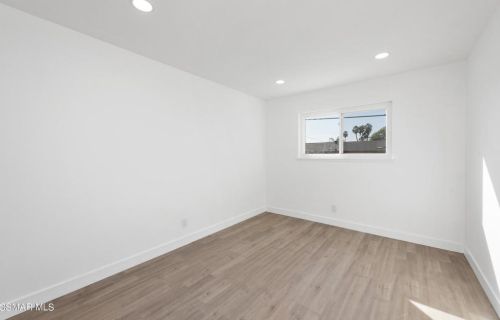 2169 Marvel Ave, Simi Valley CA  93065-2211 exterior
