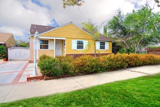 5811 Saloma Ave, Van Nuys CA  91411-3018 exterior