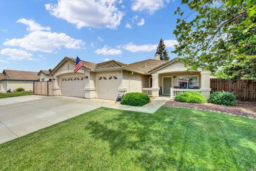 705 Wiegand Way, Liberty Farms CA  95620-4531 exterior