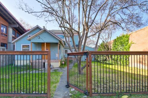 609 Court St, Woodland CA  95695-3426 exterior