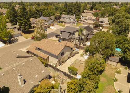 7461 Wynndel Way, Elk Grove CA  95758-1084 exterior