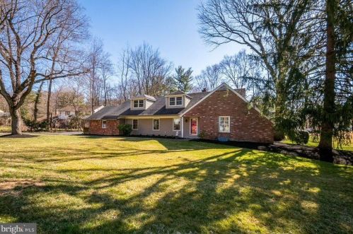 3313 Heritage Dr, Wilmington, DE 19808-1545