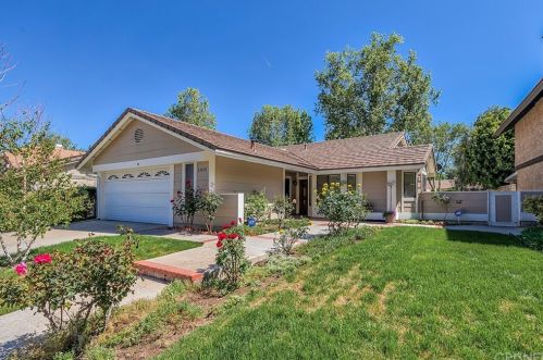 23638 Mesa Ct, Santa Clarita, CA 91355-2136