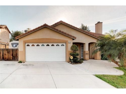 3398 Summers Ct, Riverside, CA 92501-1490