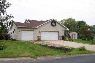 701 Lilac Dr, Eau Galle, WI 54028-9714