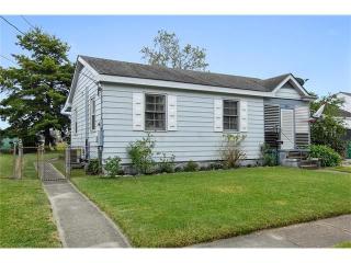426 Lions St, New Orleans, LA 70121-3506