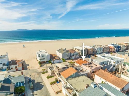 3608 Ocean Dr, Oxnard, CA 93035-4141