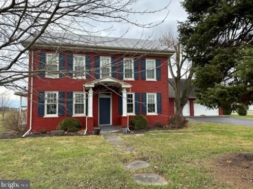 10429 Thornwood Rd, Lees Cross Roads, PA 17257-9329