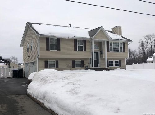 41 Hudson St, Chester, NY 10918-1334
