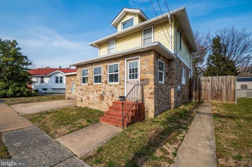 3 Lorewood Ave, Wilmington, DE 19804-1523