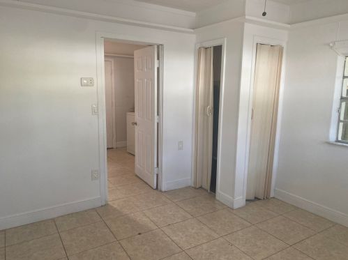 3218 Mura Dr, Fort Pierce FL  34982-6418 exterior