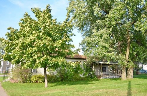 50768 Harmony St, Osseo, WI 54758-7509